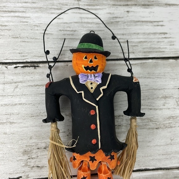 PUMPKIN MAN HALLOWEEN ORNAMENT - Picture 3 of 5